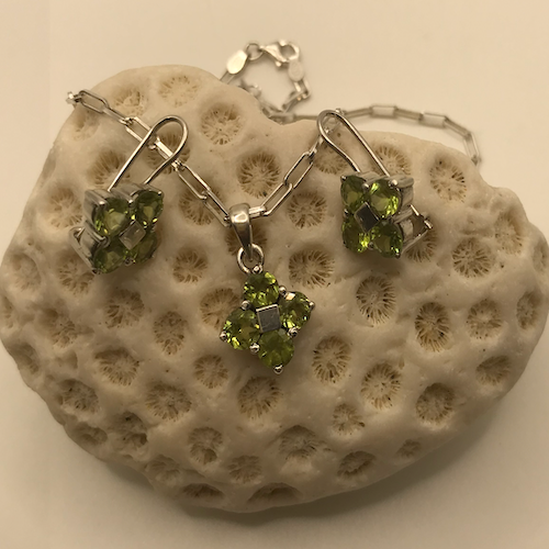 Peridot Necklace & Earrings 