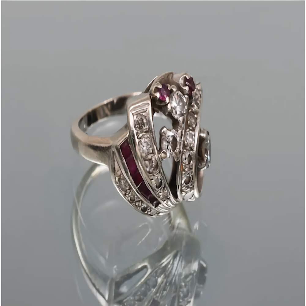 14K White Gold Round Brilliant Cut Diamonds and Ruby Ring
