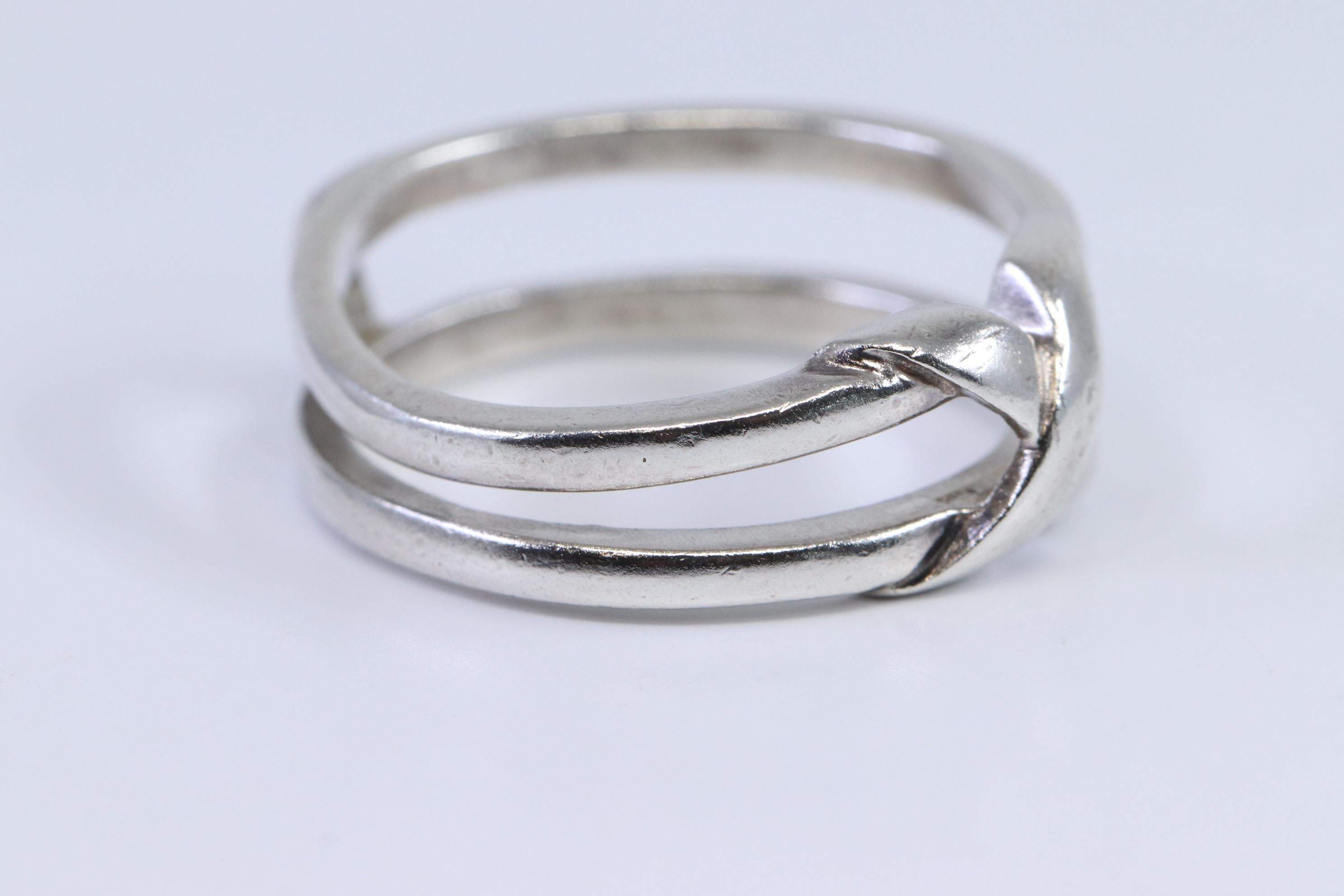 925 Solid Sterling Modern Ladies Ring