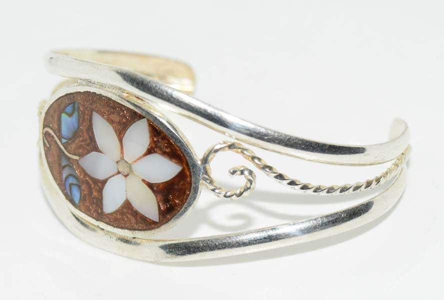 Alpaca Mexico Flower Scroll Cuff Bangle Bracelet - Shop Thrifty Treasures