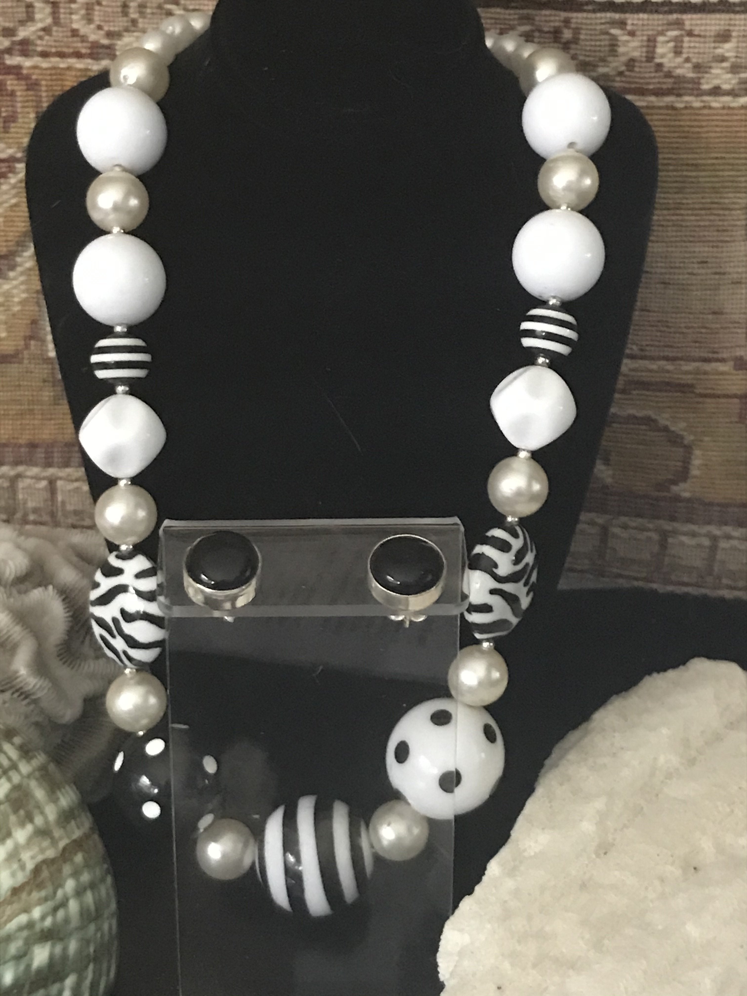 Black Onyx Silver Stud Earrings & Fashion Necklace Jewelry Set - Shop Thrifty Treasures