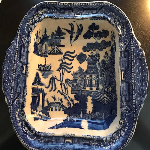 Blue Willow Covered Dish
