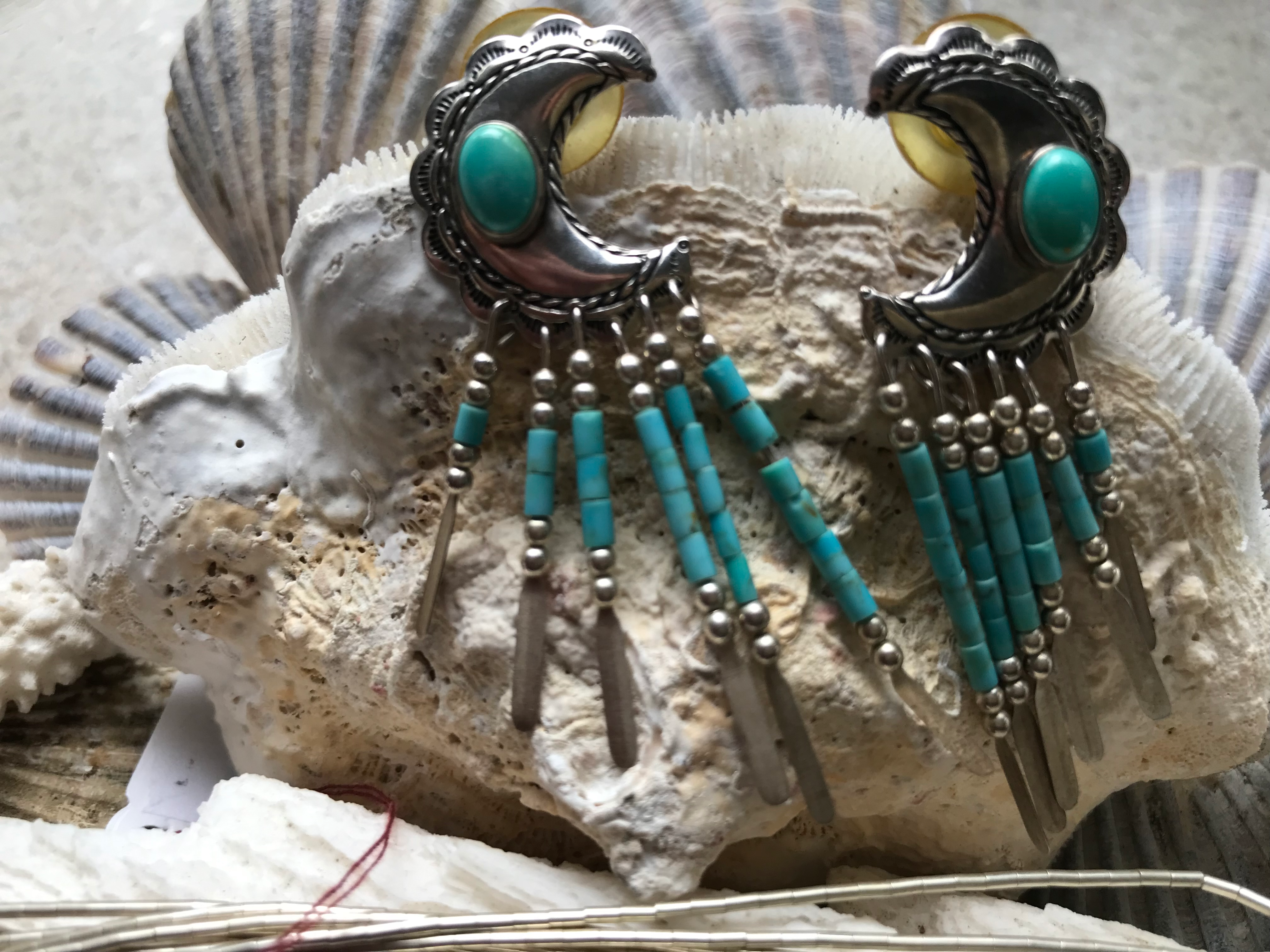 Vintage Native American Turquoise & Liquid Silver Jewelry Set