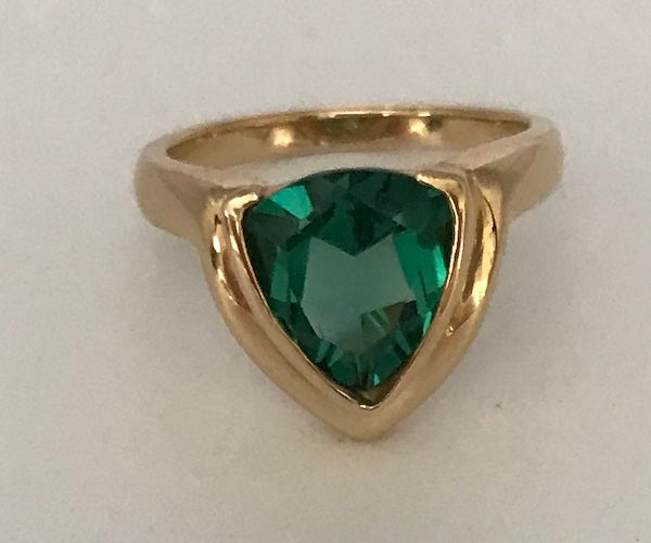 gold Emerald Ring