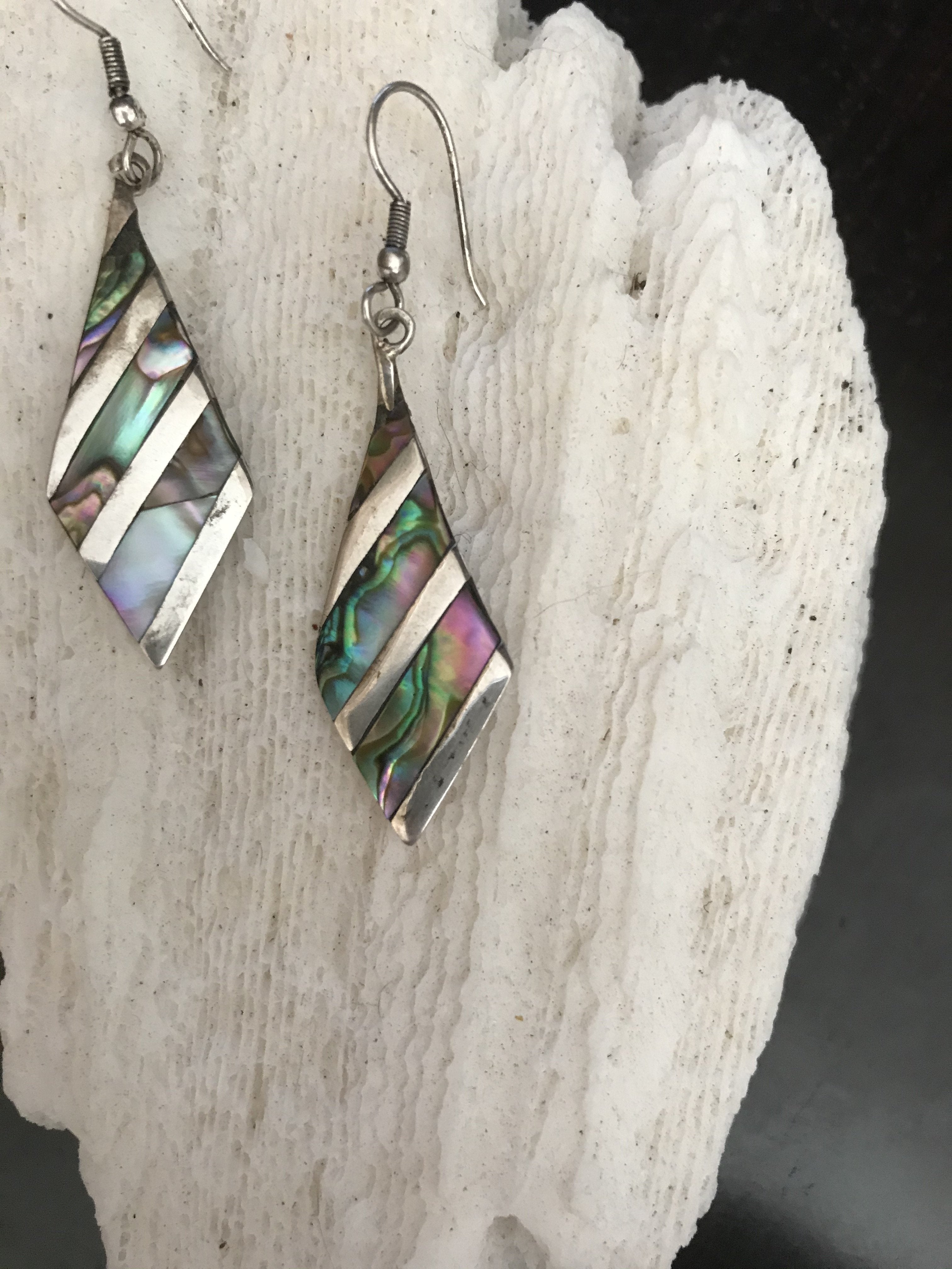 Mexican Sterling Silver Abalone Inlaid Quadrilateral Triangle Earrings - Shop Thrifty Treasures