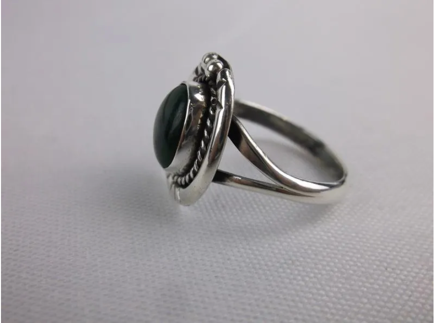 Mint Vintage Navajo Sterling Silver Dark Green Turquoise Ring Size 8.5