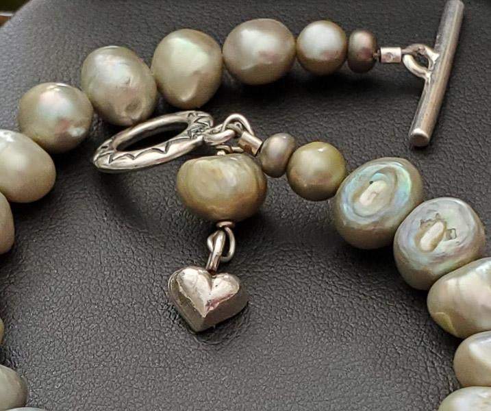 Sterling Silver Silvery Blue Gray 7" Pearl Bracelet - Shop Thrifty Treasures