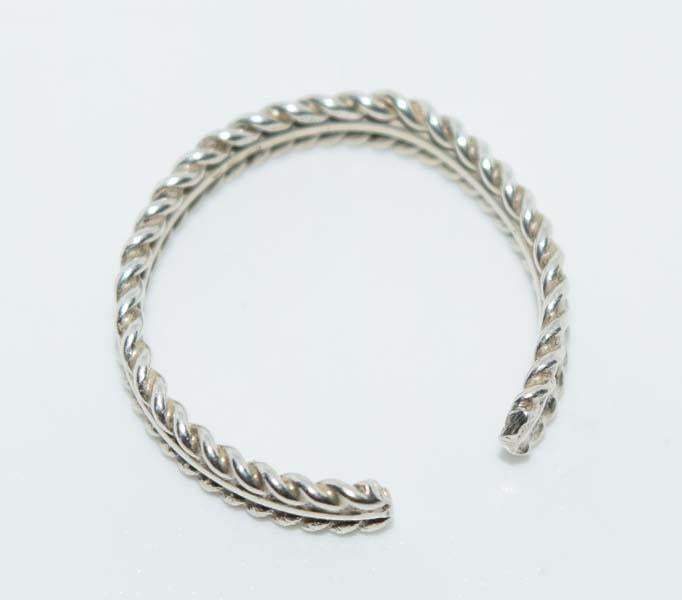 Sterling Rope Edging Adjustable Knuckle Ring - Shop Thrifty Treasures
