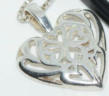 Sterling Silver 4-Leaf Clover Heart Celtic Necklace - Shop Thrifty Treasures
