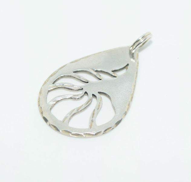 Sterling Silver Etched Shell Teardrop Pendant - Shop Thrifty Treasures