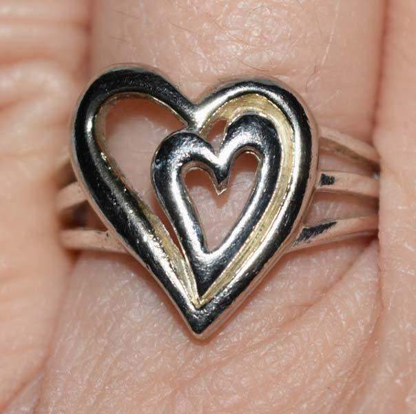 Sterling Silver Double Heart Ring Size 6.5 - Shop Thrifty Treasures